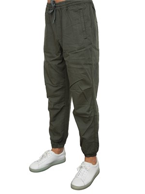 PANTALONE CASUAL ARMANI EXCHANGE VERDE in UOMO