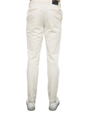 PANTALONE CASUAL BOSS BIANCO in UOMO
