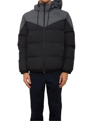 GIUBBINO EA7 EMPORIO ARMANI NERO in UOMO