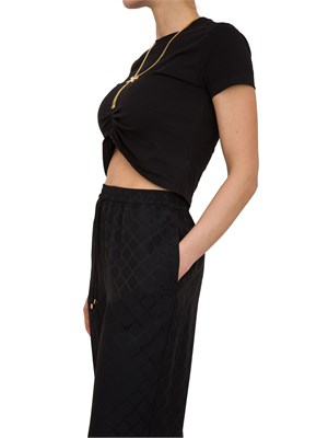 T-shirt nera in jersey con collana a fiocco Elisabetta Franchi in DONNA