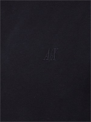 Maglia A.X. con logo ricamato blu in UOMO