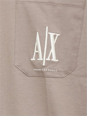 T-shirt regular fit A.X. con taschino in UOMO