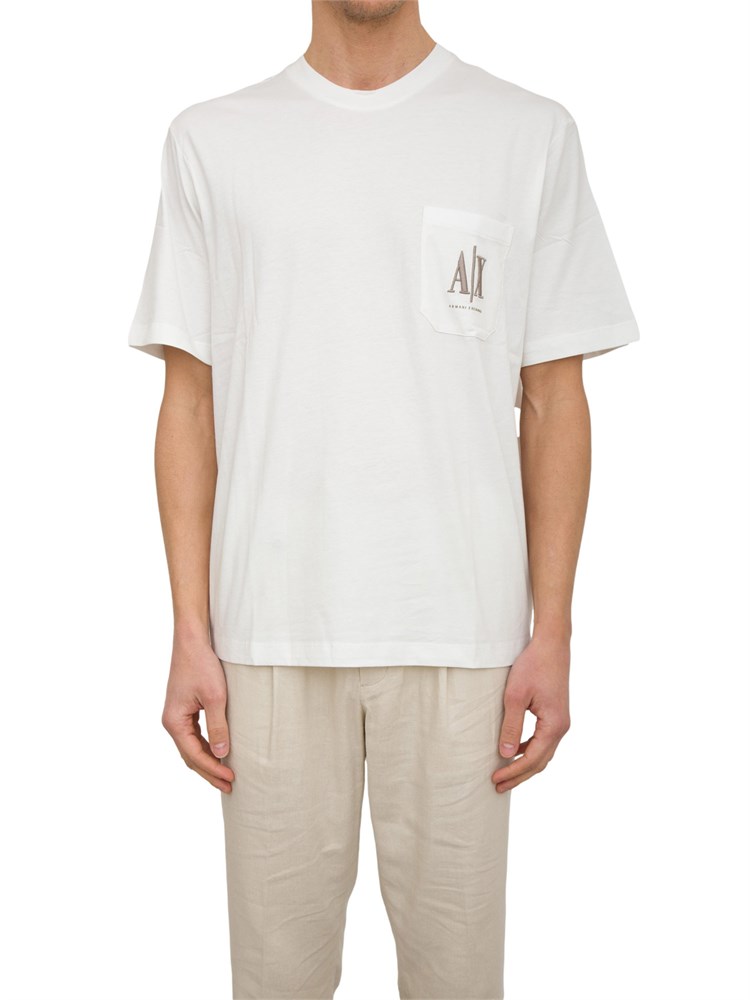 T-shirt regular fit A.X. con taschino