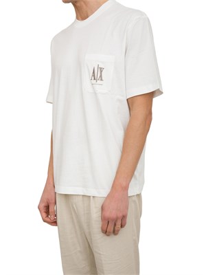 T-shirt regular fit A.X. con taschino in UOMO
