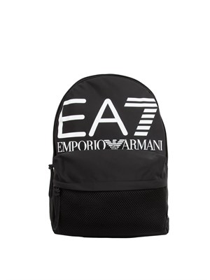 Zaino EA7 Emporio Armani in tessuto nero con logo grande frontale in UOMO