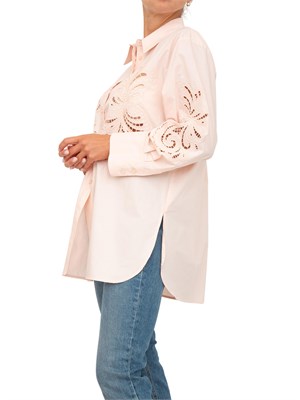 Camicia Twinset modello oversize in popeline rosa con ricamo in DONNA