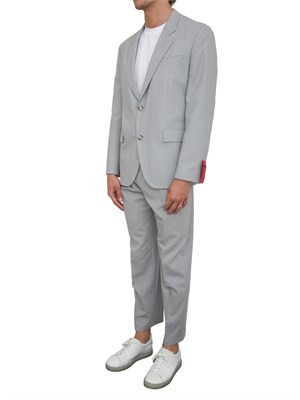 Abito Hugo extra slim fit in dobby elasticizzato effetto mohair grigio in UOMO