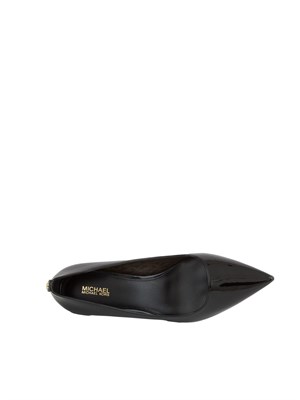 Décolleté Michael Kors modello Alina Flex in vernice nera in DONNA