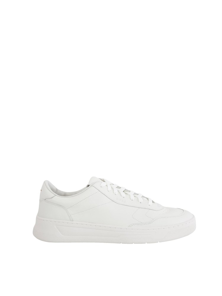 Sneaker bianche in pelle con suola in gomma