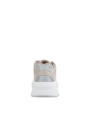 Sneaker beige Emporio Armani in suede e tessuto tecnico in UOMO