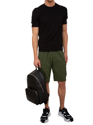 Bermuda cargo Boss in poliestere verde in UOMO