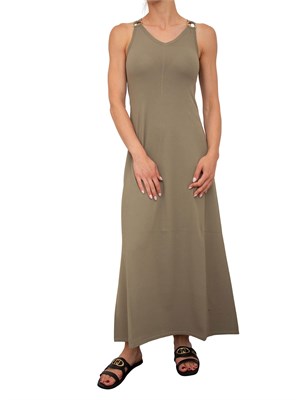 Abito lungo Nenette in maglia verde salvia con inserto oro su spalle in DONNA