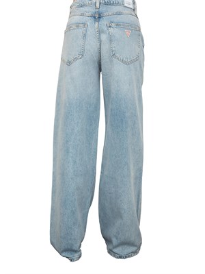 Jeans chiaro donna Guess Jeans modello relaxed con lavaggio scolorito in DONNA