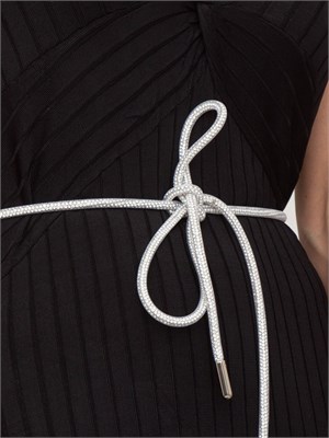 Abito lungo Blugirl in costa lucida nera con drappeggio e collana in DONNA