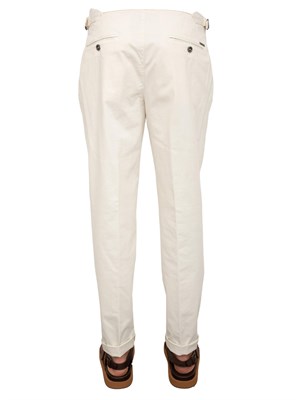 Pantalone uomo chino Peserico in gabardina di cotone stretch bianco in UOMO