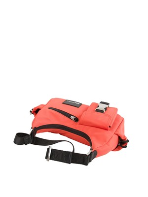 Borsa a spalla utility Karl Lagerfeld Jeans in nylon corallo con tasche. in DONNA