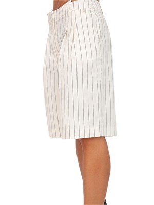 Bermuda Twinset in cotone bianco panna gessato in DONNA