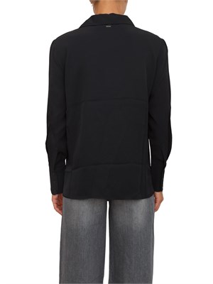 Camicia donna Armani Exchange in crepe di viscosa nero in DONNA