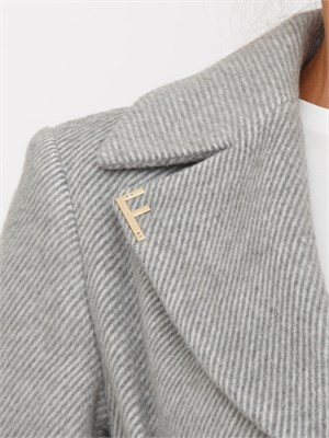 Cappotto lungo Fracomina in lana grigia spigata con logo in metallo e cintura in vita in DONNA