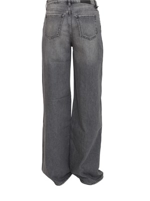 Jeans donna Armani Exchange modello loose in denim grigio con effetto délavé in DONNA
