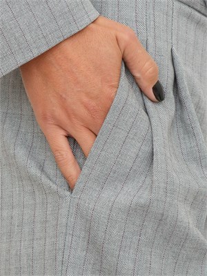 Pantaloni sartoriali Twinset in tessuto gessato di misto lana grigio in DONNA