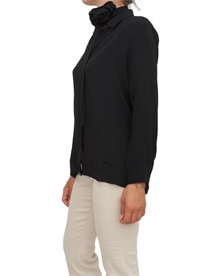 Camicia Marella in crepe de Chine di misto seta nera con cintura fiore in DONNA