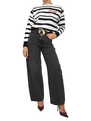 Maglia girocollo Twinset in misto lana a righe bicolor nero bianco e logo lettering in DONNA