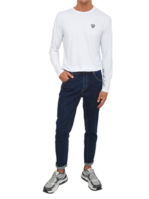 T-shirt bianco Ea7 a maniche lunghe in jersey stretch in UOMO