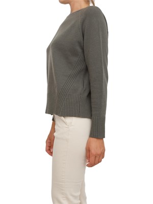 Maglia Marella modello boxy in pura lana verde con coste diagonali in DONNA