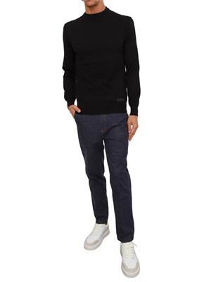 Maglia girocollo Richmond X uomo in lana nera in UOMO