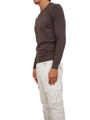 Maglia Antony Morato slim fit in misto viscosa verde con patch logata in UOMO