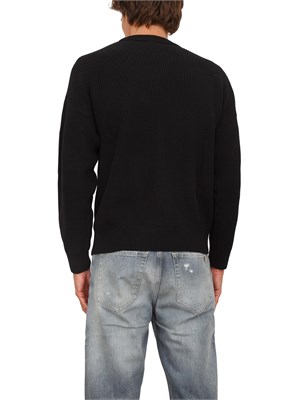 Maglia Boss uomo in cotone nero a coste e taschino in UOMO