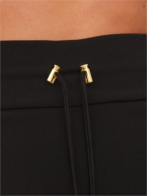 Pantaloni Elisabetta Franchi in crêpe nero con coulisse in DONNA