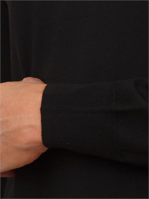 Maglia girocollo Paolo Pecora in lana merino nero in UOMO
