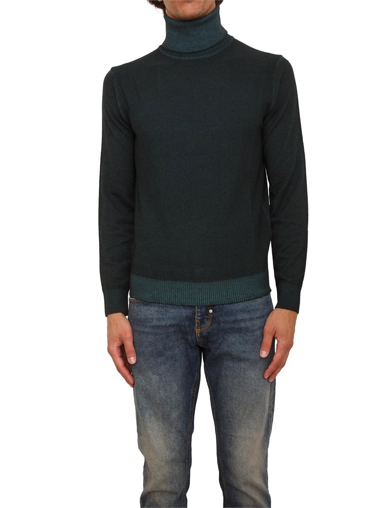 Maglia a collo alto Aiace Galassi in pura lana verde con effetto delavÉ