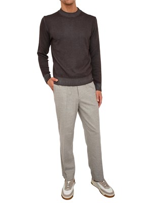 Maglia girocollo Aiace Galassi in pura lana grigio antracite con fondi a costine delavÉ in UOMO