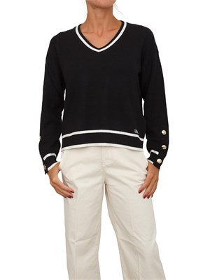 Maglia scollo V in misto seta nero con bottoni oro in DONNA