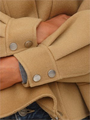 Giubbino Pinko caban in panno misto lana cammello con collo alto in DONNA