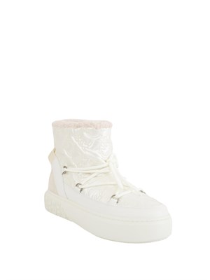 Stivali Yoko 19 Pinko in tessuto spalmato effetto pelle bianco in DONNA