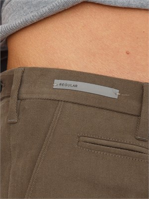 Pantaloni Corneliani in misto lana verde in UOMO