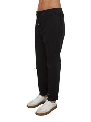 Pantalone chino Peserico uomo in cotone nero in UOMO