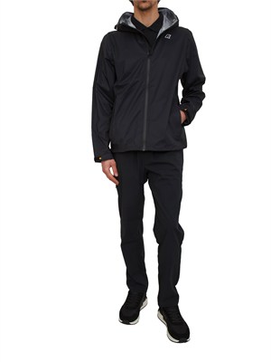 Giubbino unisex Charmain K-WAY in tessuto tecnico nero in UOMO