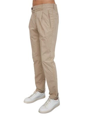 Pantaloni uomo Berwich in cotone e tencel beige in UOMO