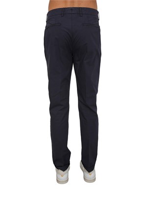 Pantaloni uomo Berwich in cotone e tencel blu in UOMO