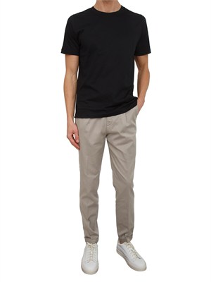 T-shirt nera uomo Aiace Galassi in pregiato cotone in UOMO