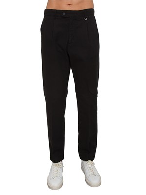 Pantaloni uomo Antony Morato in misto lino e cotone neri in UOMO