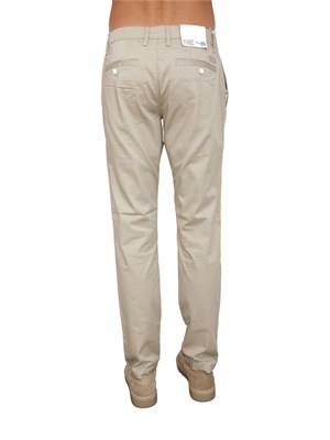 Pantaloni Armani Exchange uomo in raso di cotone beige in UOMO