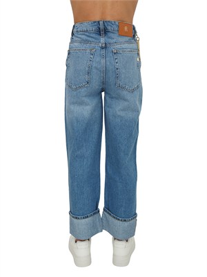 Jeans Fracomina in denim blu medio con catena e risvolto in DONNA