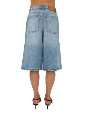 Jeans bermuda Fracomina in denim lavaggio medio e strappi in DONNA