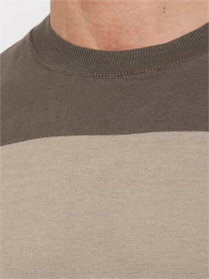 Maglia Armani Exchange uomo in cotone e lino verde in UOMO